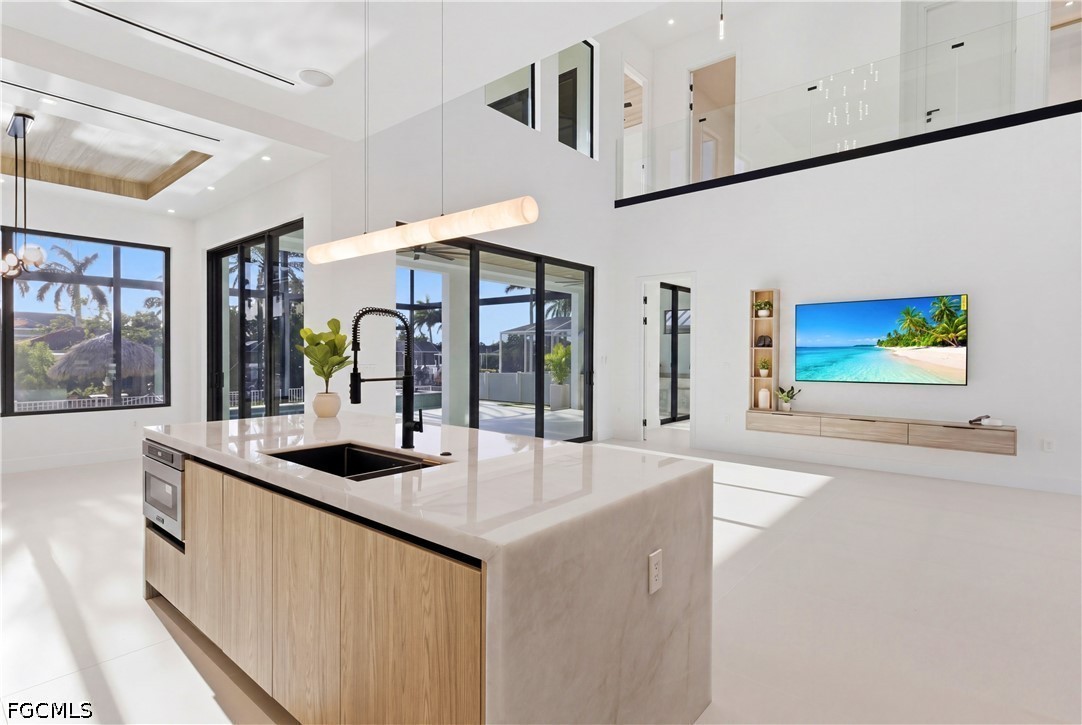 Cape Coral, Florida, 33904, United States, 5 Bedrooms Bedrooms, ,5 BathroomsBathrooms,Residential,Active,2041400