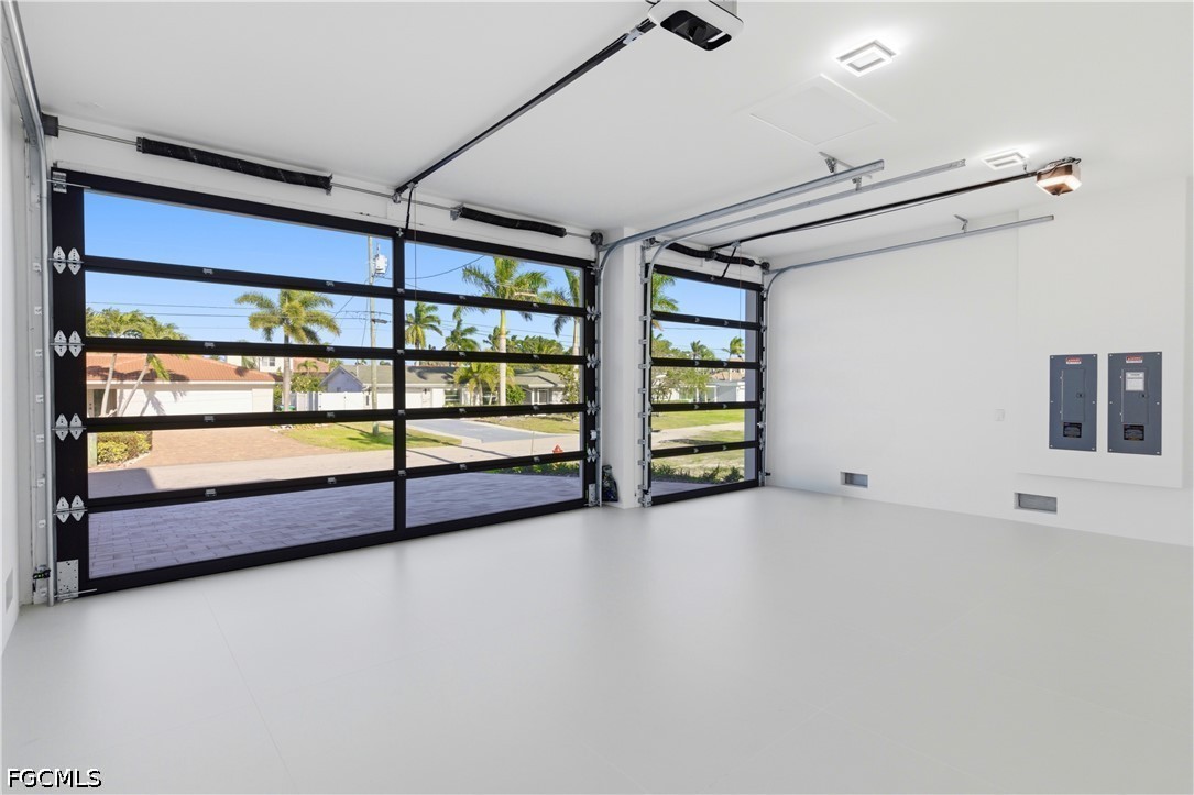 Cape Coral, Florida, 33904, United States, 5 Bedrooms Bedrooms, ,5 BathroomsBathrooms,Residential,Active,2041400