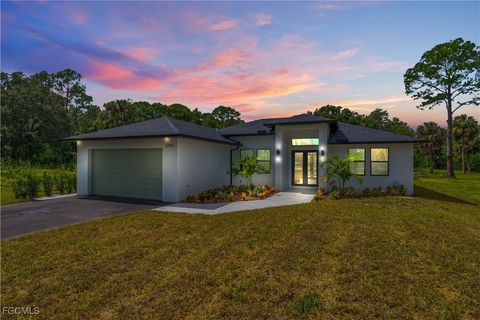 2719 2nd Street NW Naples FL 34120