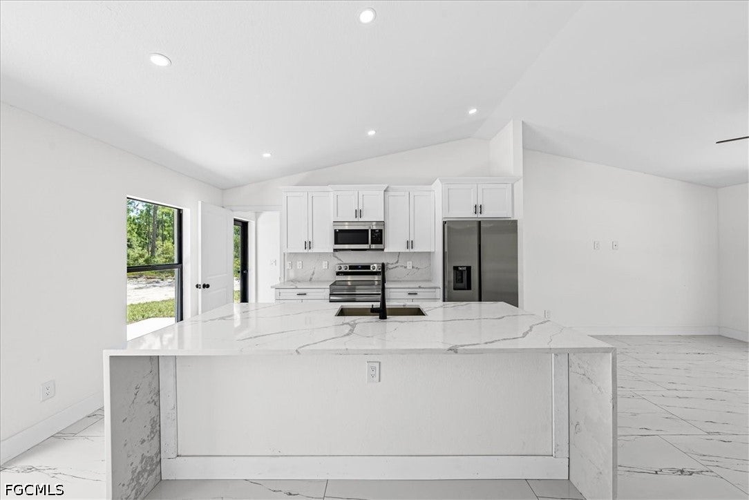 7644 19th Terrace
