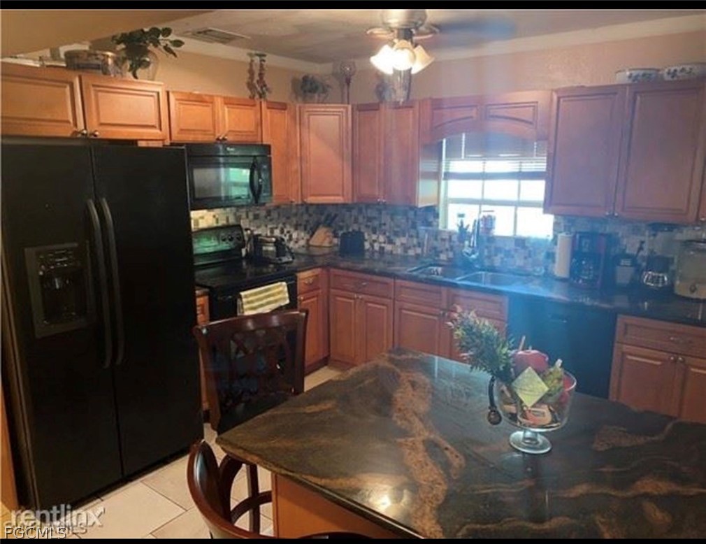 2135 Jeffcott Street