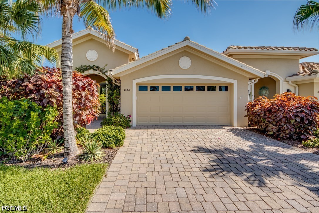 8260 Venetian Pointe Drive