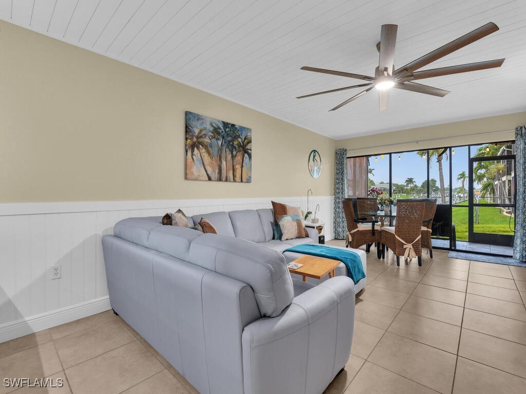 808 Cape Coral Parkway W 106