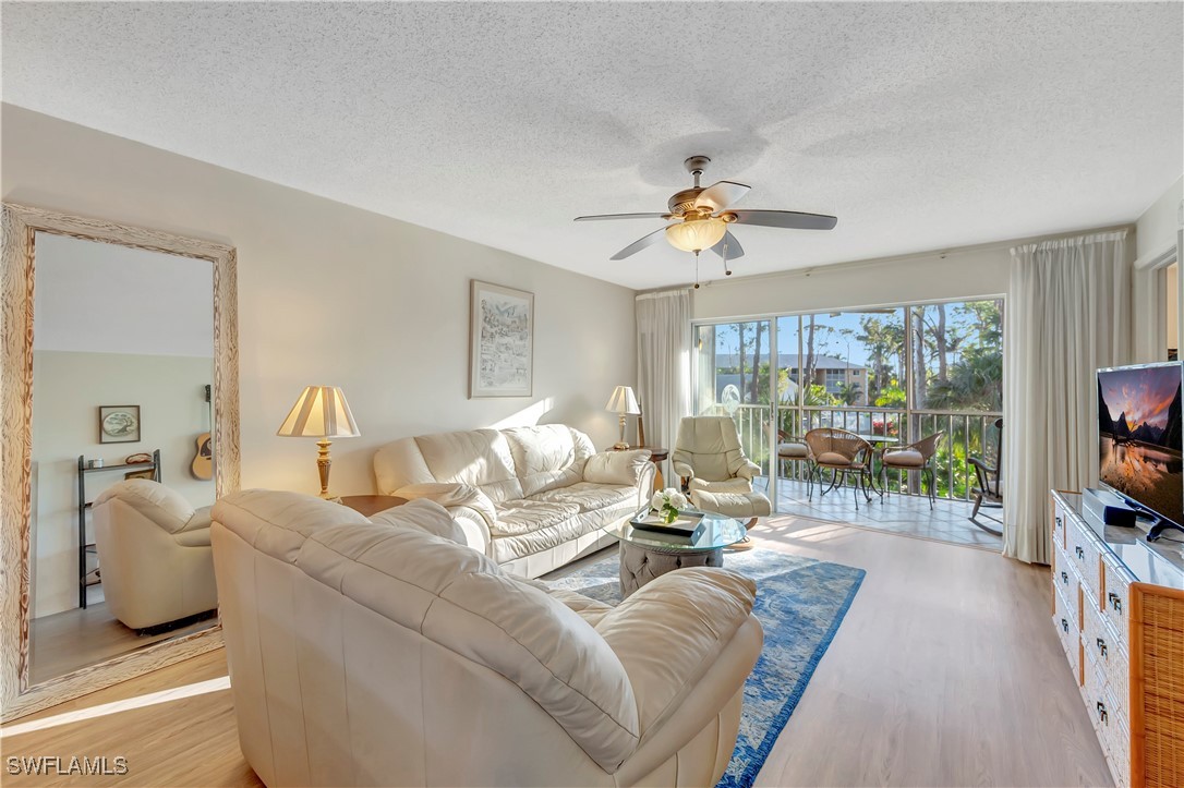 3072 Sandpiper Bay Circle M206