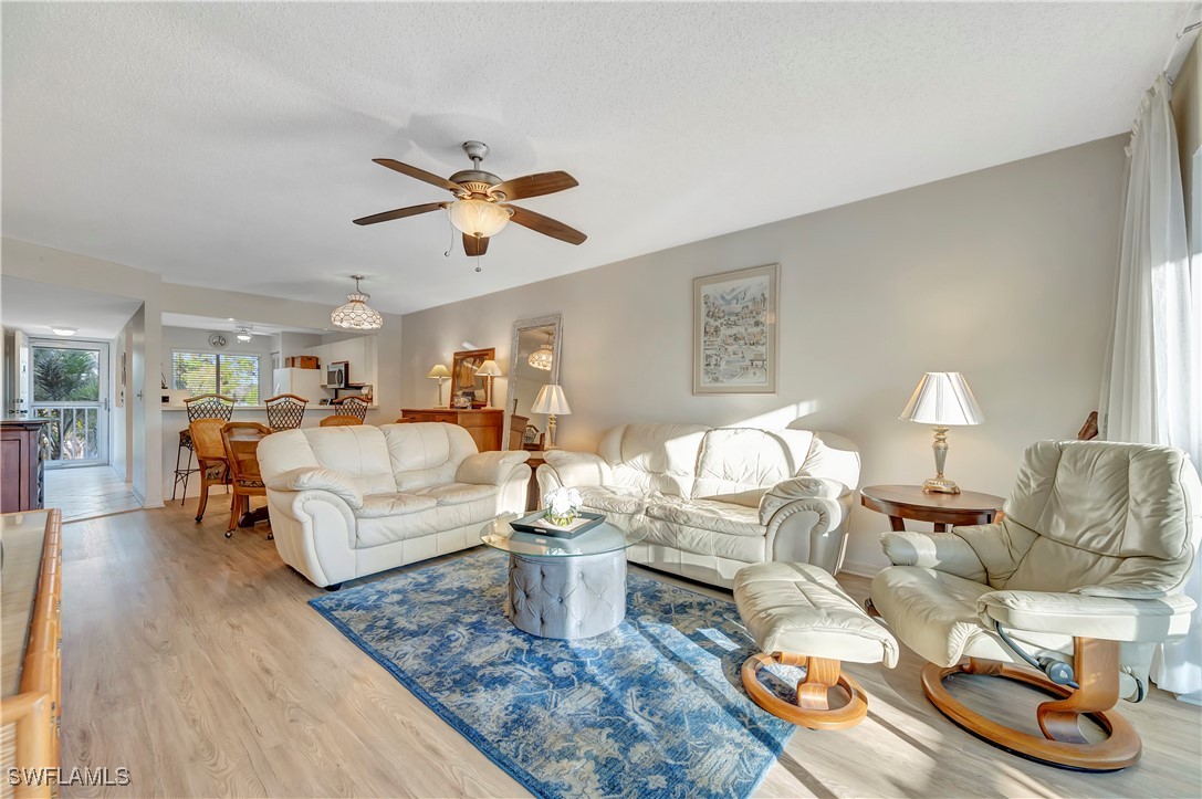 3072 Sandpiper Bay Circle M206