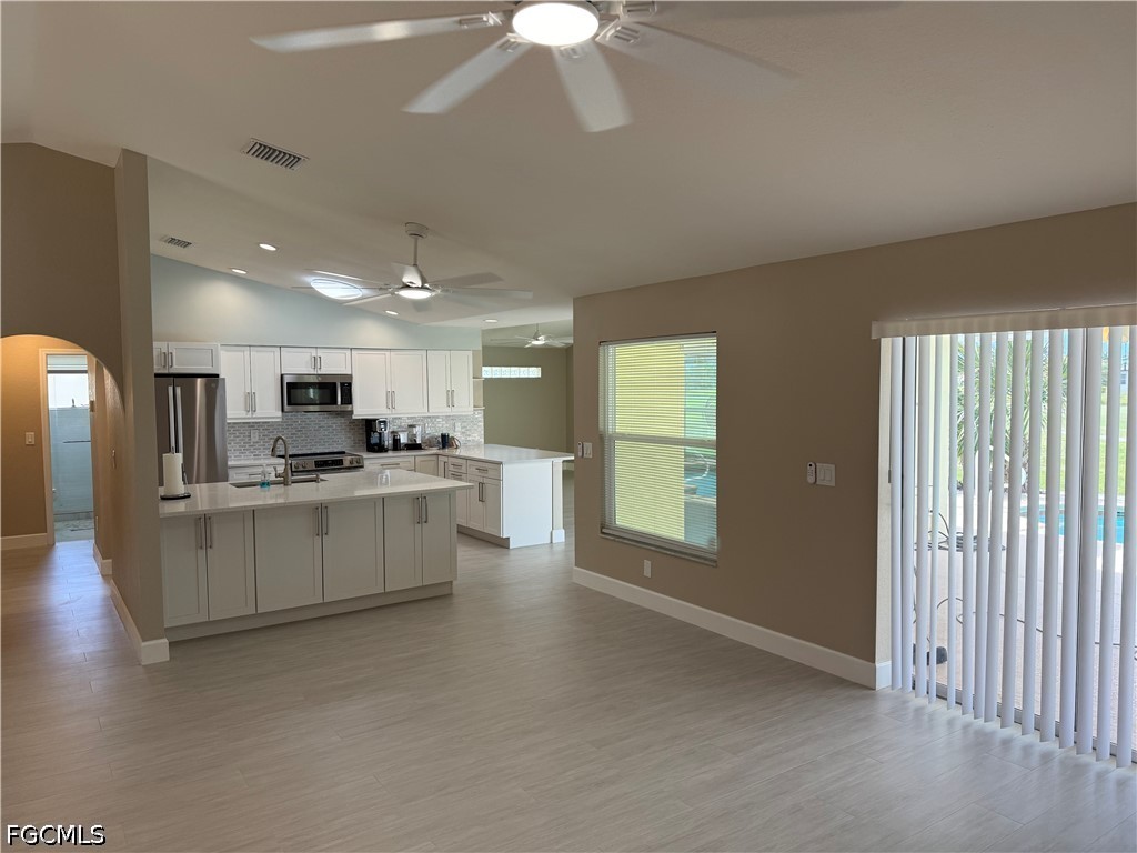 11574 Royal Tee Circle W