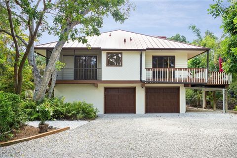 1345 Junonia Street Sanibel FL 33957