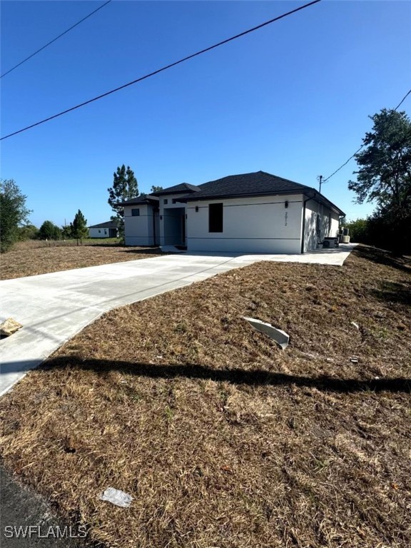 2012 Venice Avenue N
