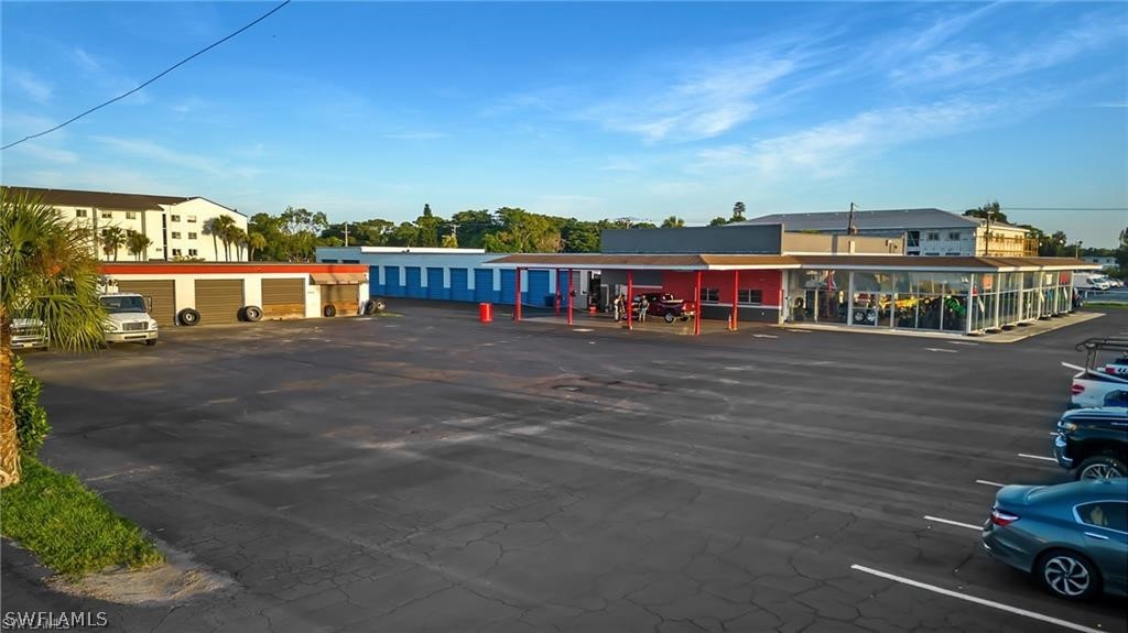 2800 & 2804/2808 Fowler Street