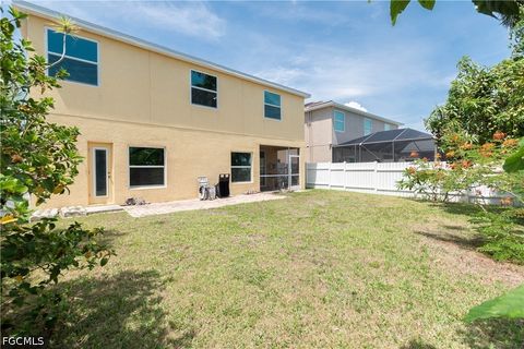 Tiny photo for Fort Myers, FL 33908 (MLS # 2026022759)