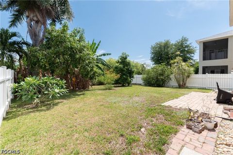 Tiny photo for Fort Myers, FL 33908 (MLS # 2026022759)