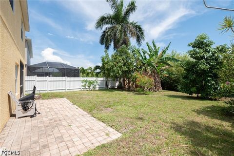 Tiny photo for Fort Myers, FL 33908 (MLS # 2026022759)