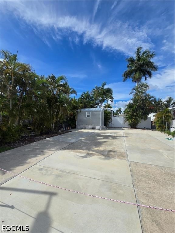 5650 Red Bird Lane