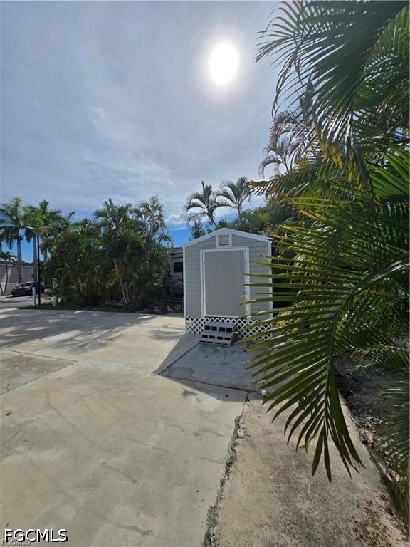 5650 Red Bird Lane