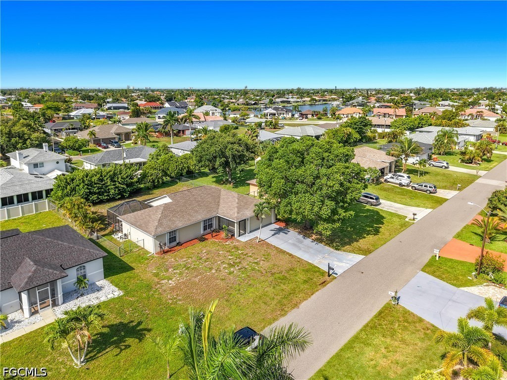 528 SE 27th Street