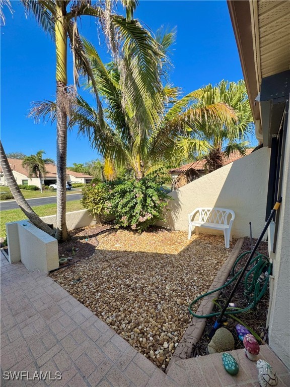 6106 Forest Villas Circle