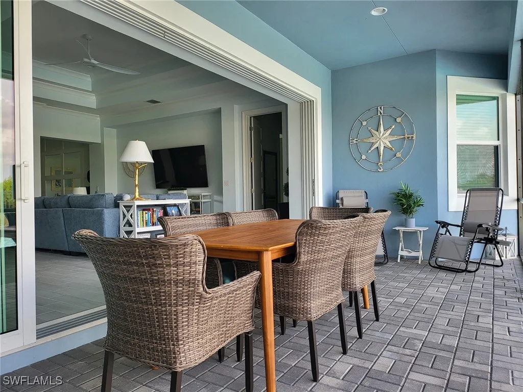 Naples, Florida 34112, United States, 3 Bedrooms Bedrooms, ,4 BathroomsBathrooms,Residential,Active,138514