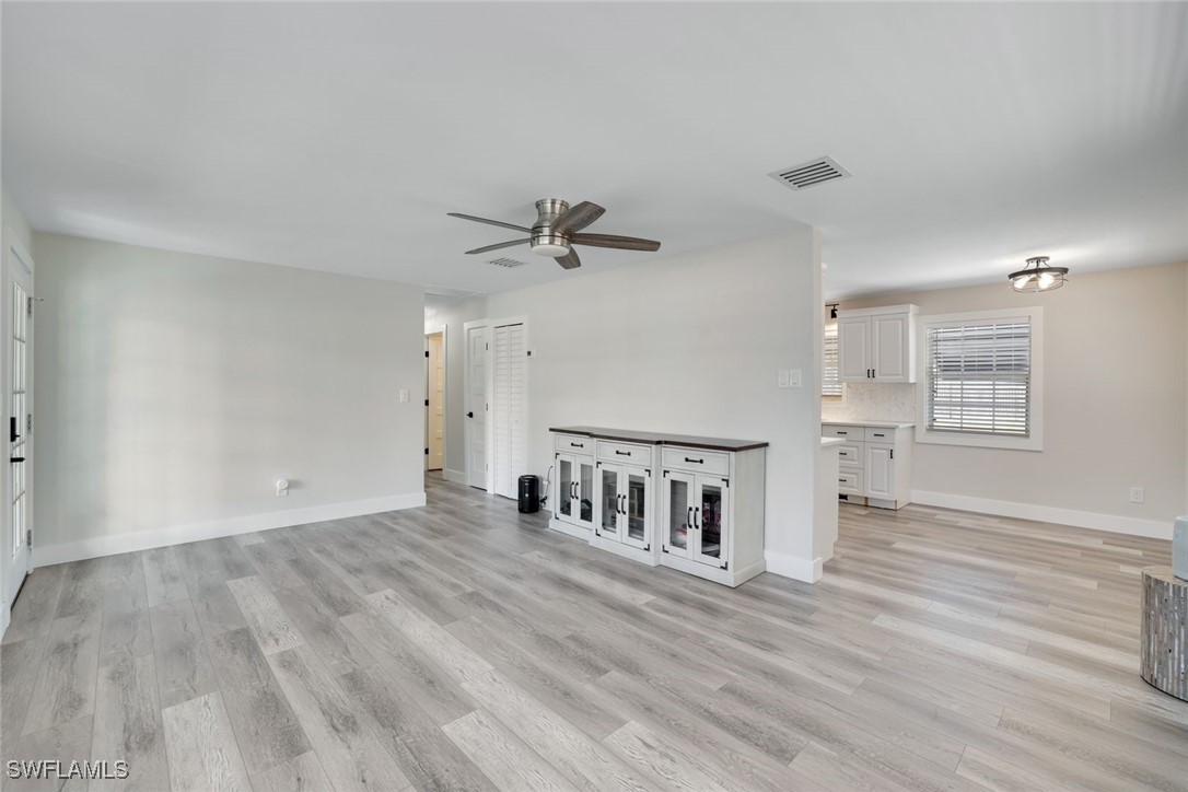 986 Coconut Circle W