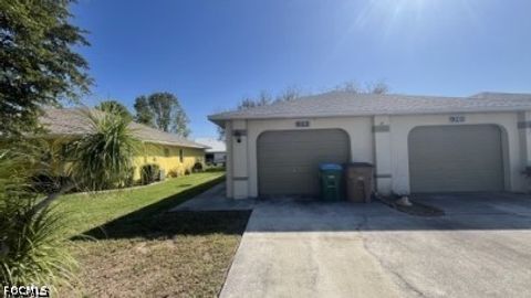 Photo of 922 SE 13th Terrace, Cape Coral, FL 33990 (MLS # 2026030960)