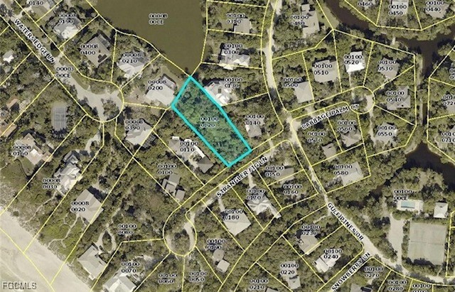 933 Strangler Fig Lane