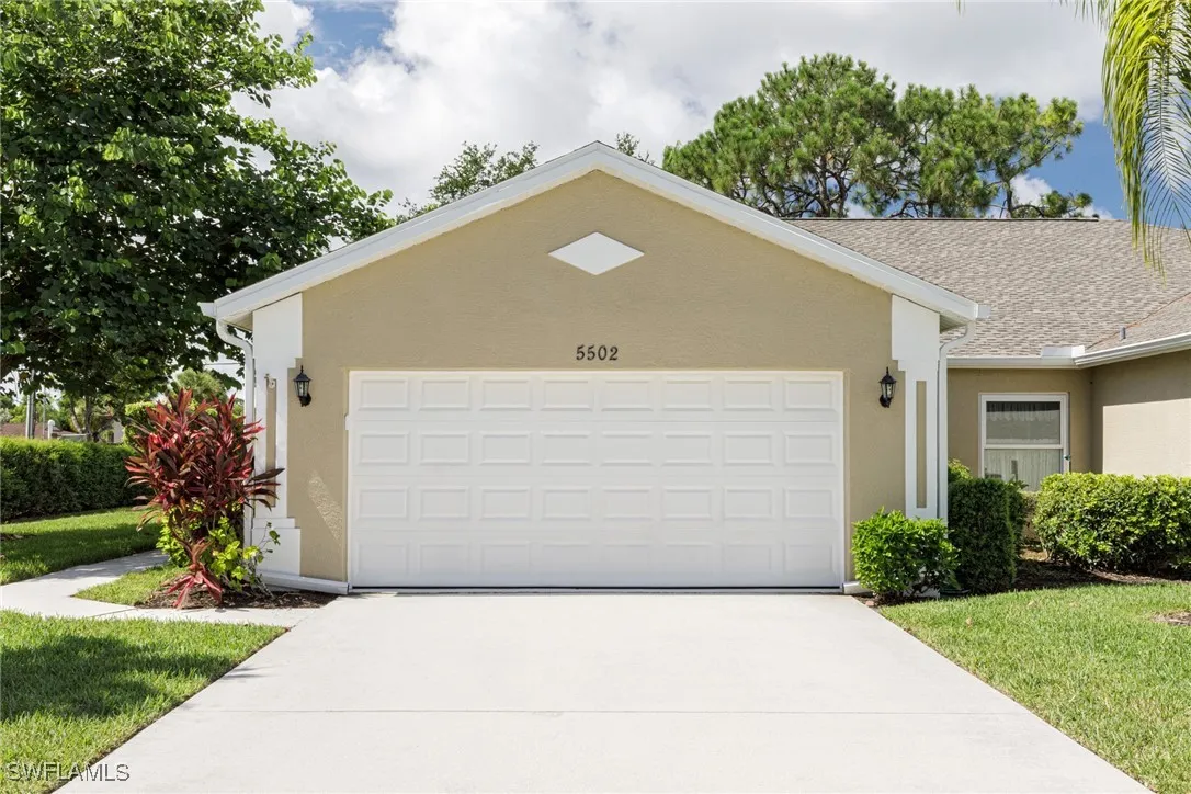 Naples, Florida 34112, United States, 3 Bedrooms Bedrooms, ,2 BathroomsBathrooms,Residential,Active,179710