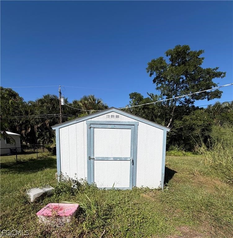 871 Lake McGregor Drive