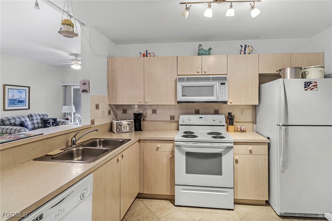 15430 Bellamar Circle 3015