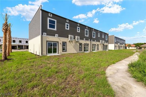 Tiny photo for 14985 Sunset Eve Loop, Fort Myers, FL 33919 (MLS # 2025003088)