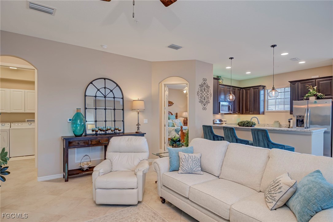 11736 Izarra Way 7806