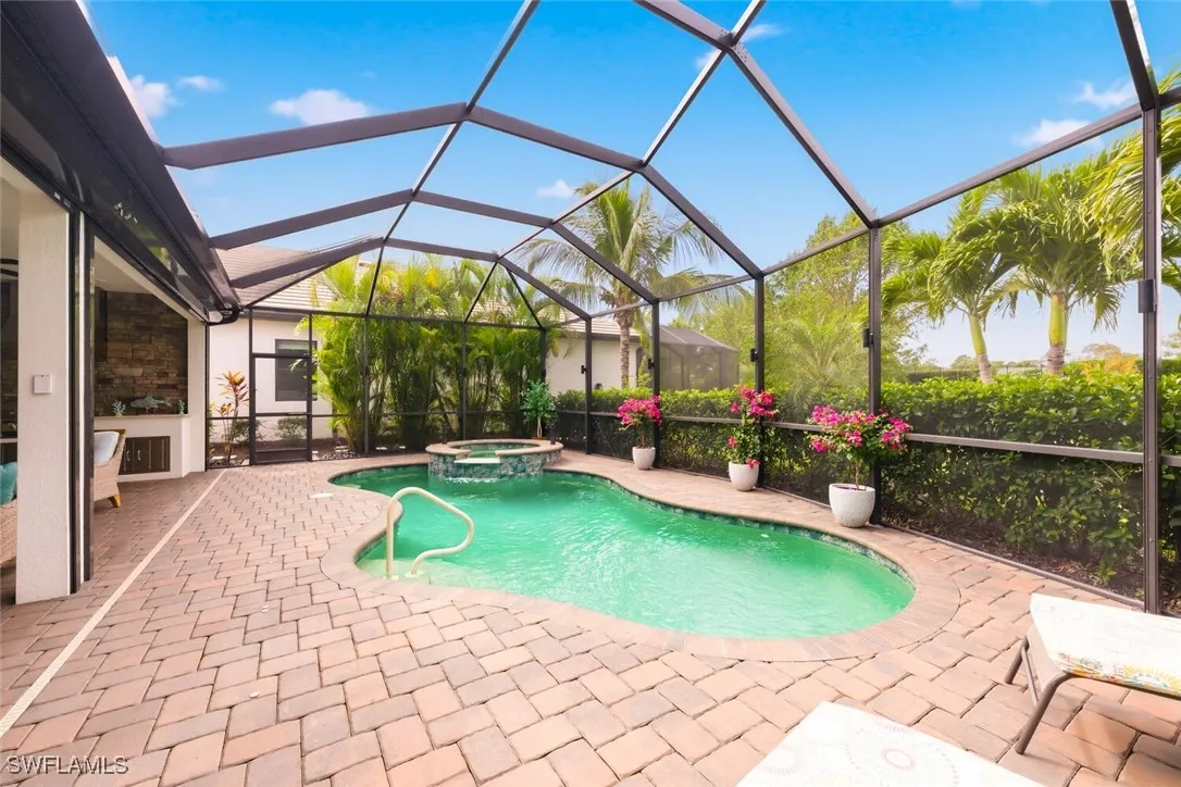 Naples, Florida 34120, United States, 2 Bedrooms Bedrooms, ,3 BathroomsBathrooms,Residential,Active,237369