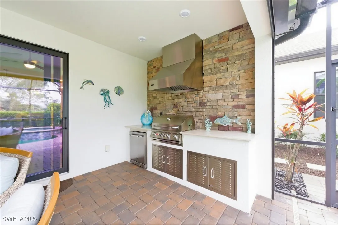 Naples, Florida 34120, United States, 2 Bedrooms Bedrooms, ,3 BathroomsBathrooms,Residential,Active,237369