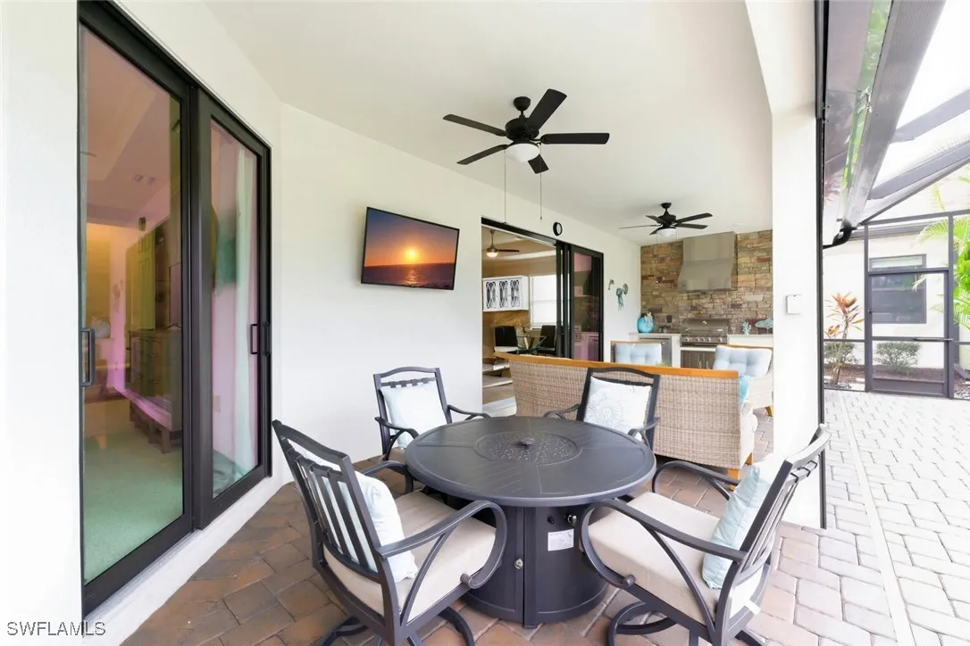 Naples, Florida 34120, United States, 2 Bedrooms Bedrooms, ,3 BathroomsBathrooms,Residential,Active,237369