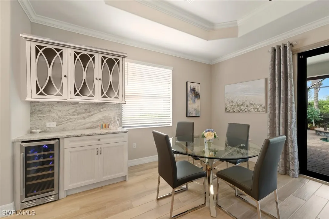 Naples, Florida 34120, United States, 2 Bedrooms Bedrooms, ,3 BathroomsBathrooms,Residential,Active,237369