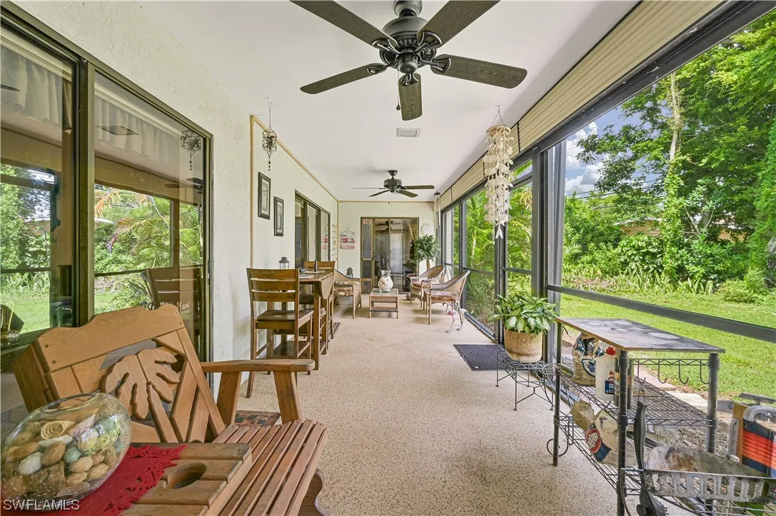 Fort Myers, Florida 33907, United States, 3 Bedrooms Bedrooms, ,2 BathroomsBathrooms,Residential,Active,70612