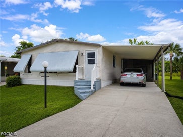 20 Grosbeak Lane 20 Naples FL 34114