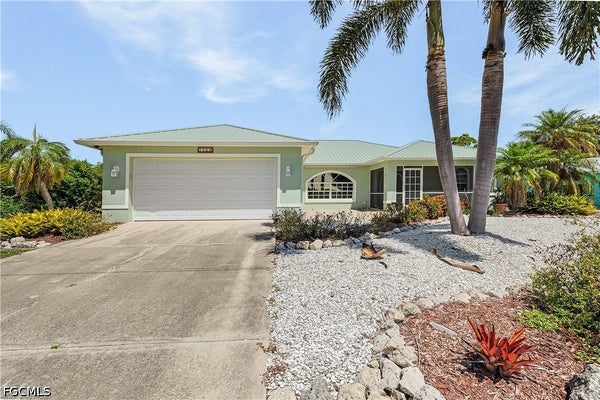 7660 GRANDE PINE RD, BOKEELIA, FL 33922 - Image b229e965bbfba2724f9e2dd73a90ba8e/3717714139