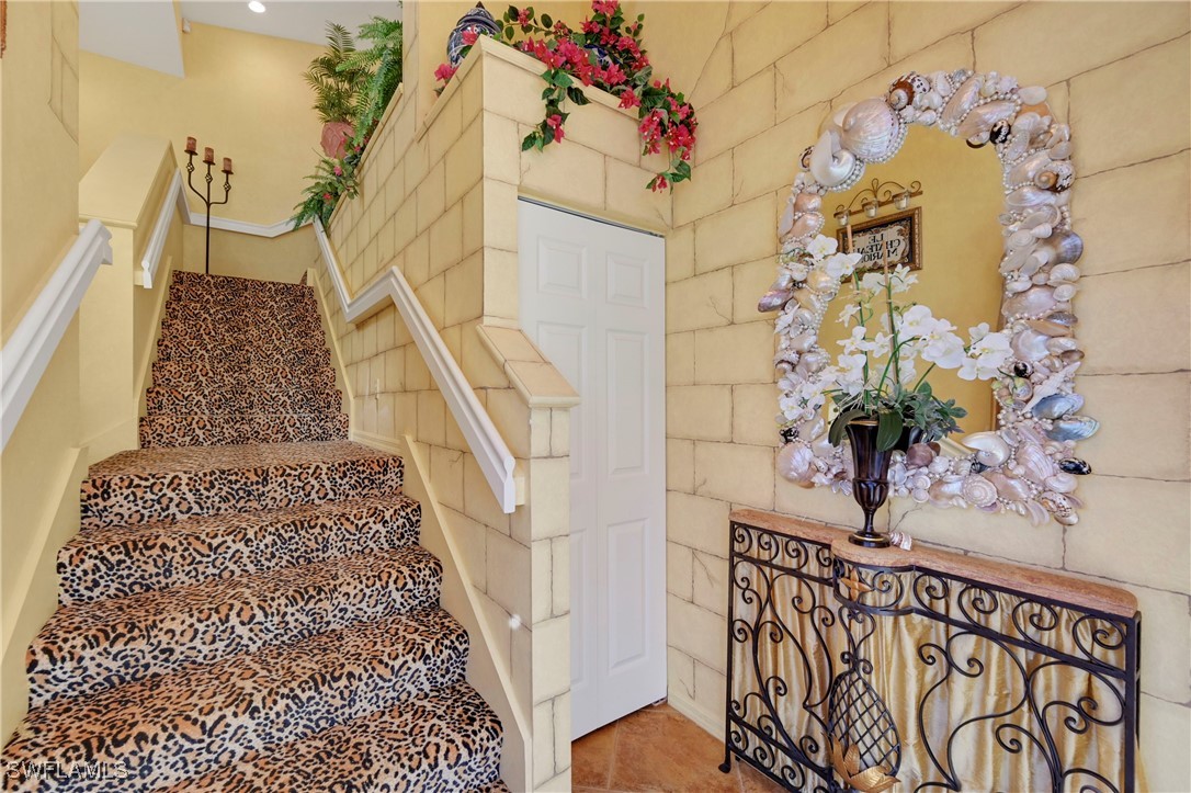 10801 Crooked River Road 203