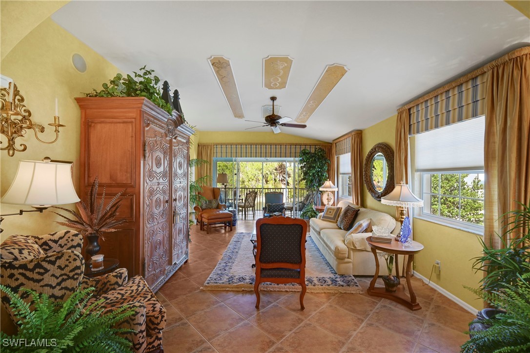 10801 Crooked River Road 203