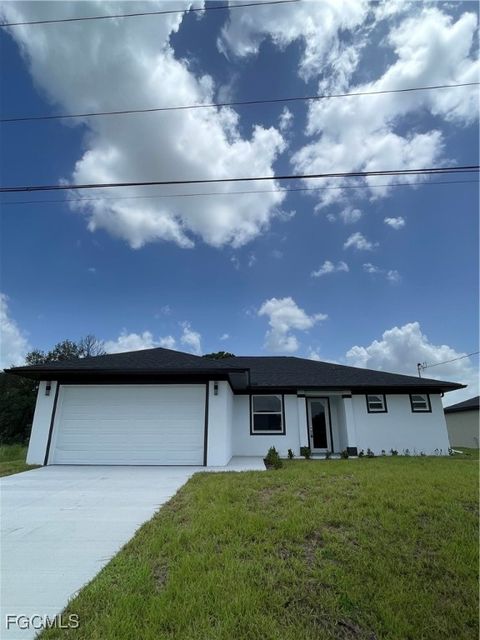 4113 19th Street SW Lehigh Acres FL 33976