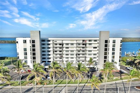 4203 Bay Beach Lane 3E Fort Myers Beach FL 33931
