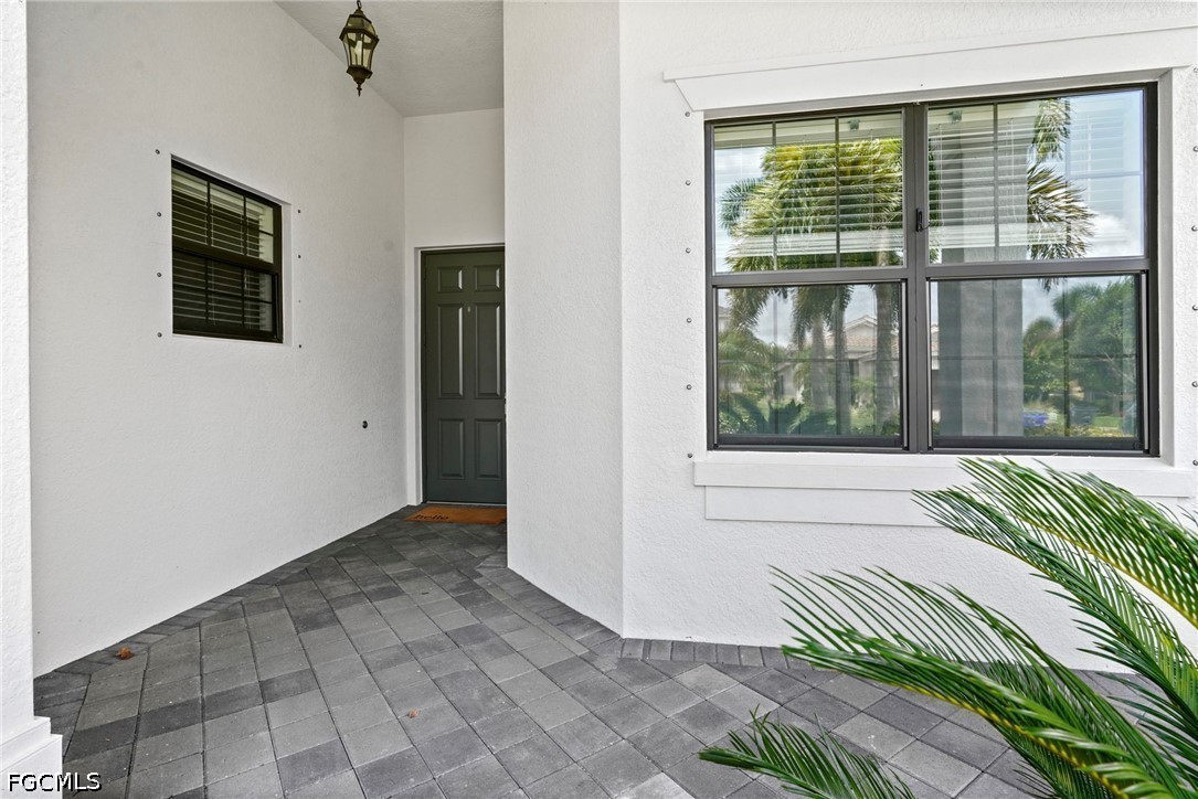 11536 Foxbriar Lane