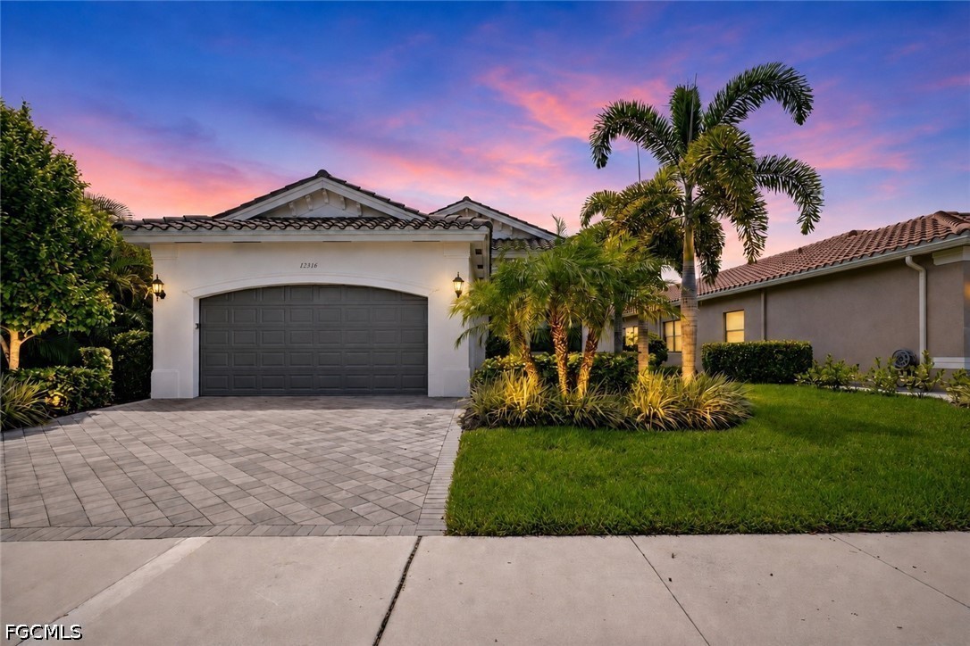 11536 Foxbriar Lane