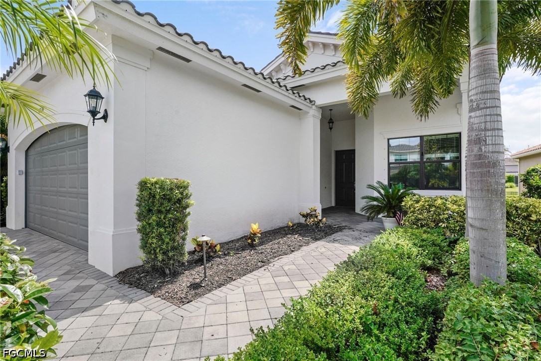 11536 Foxbriar Lane