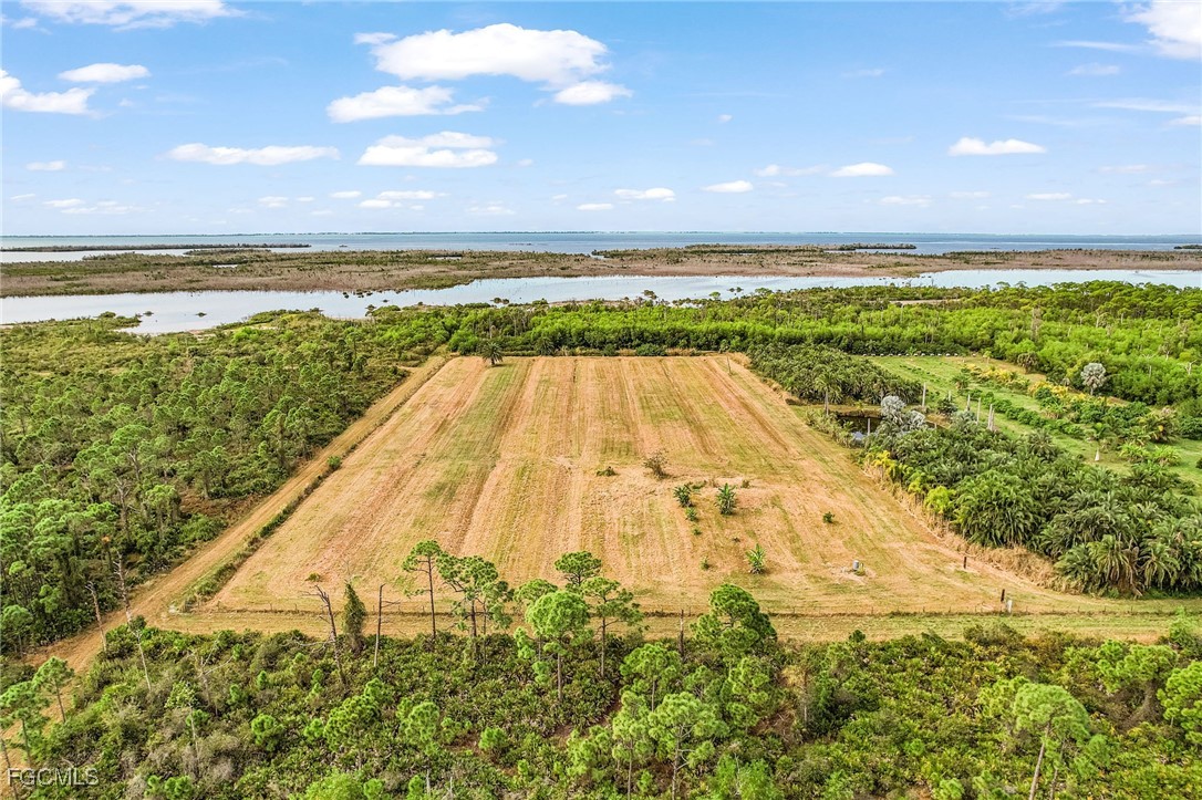 6251 Stringfellow Road