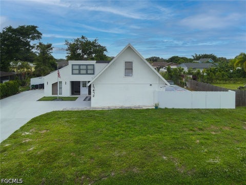 Photo of 17472 Phlox Drive, Fort Myers, FL 33967 (MLS # 2026035303)
