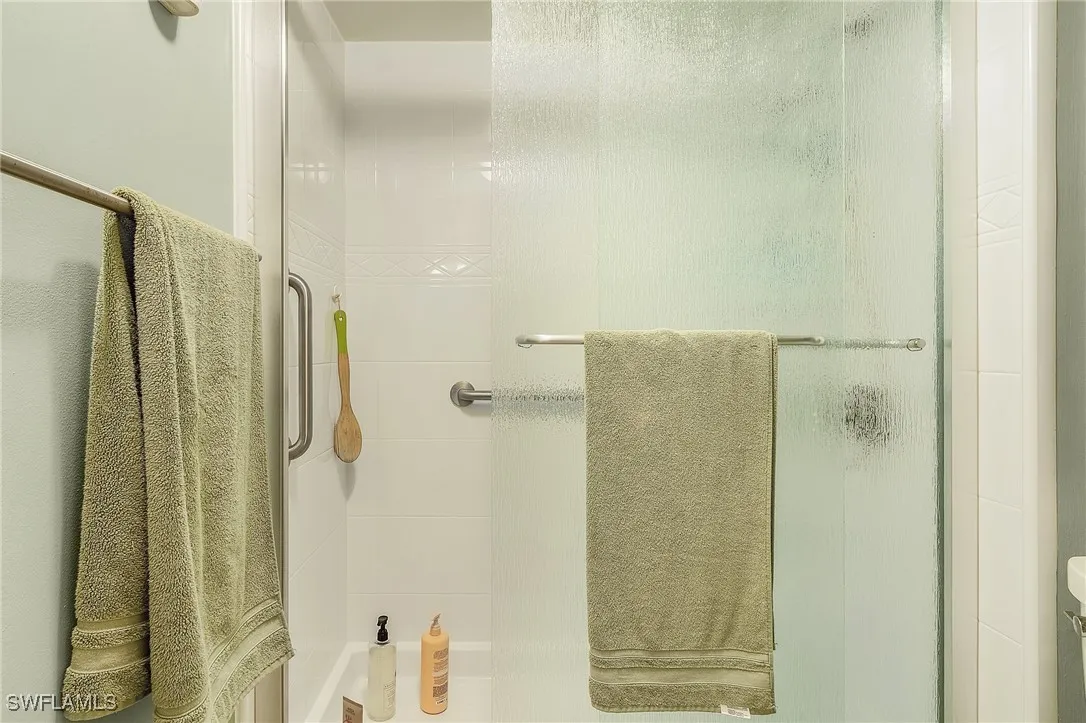 Fort Myers, Florida 33907, United States, 2 Bedrooms Bedrooms, ,2 BathroomsBathrooms,Residential,Active,28099