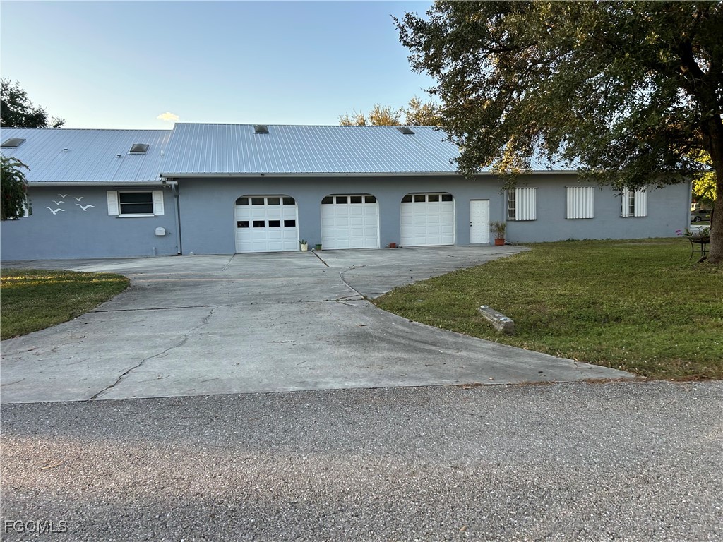 6740 Cherokee Avenue