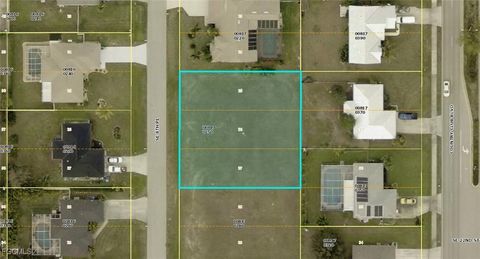 2139 SE 8th Place Cape Coral FL 33990