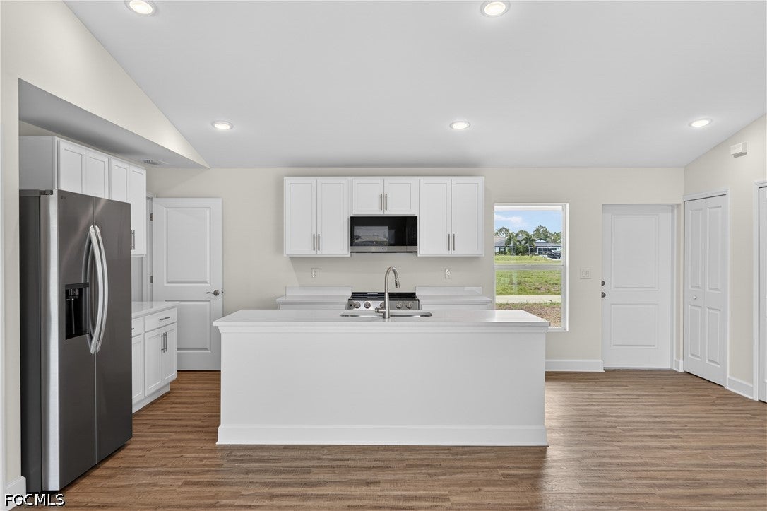 2730 NW 19th Avenue