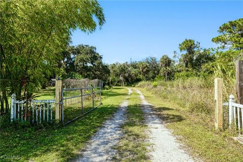 18251 Slater Road North Fort Myers FL 33917